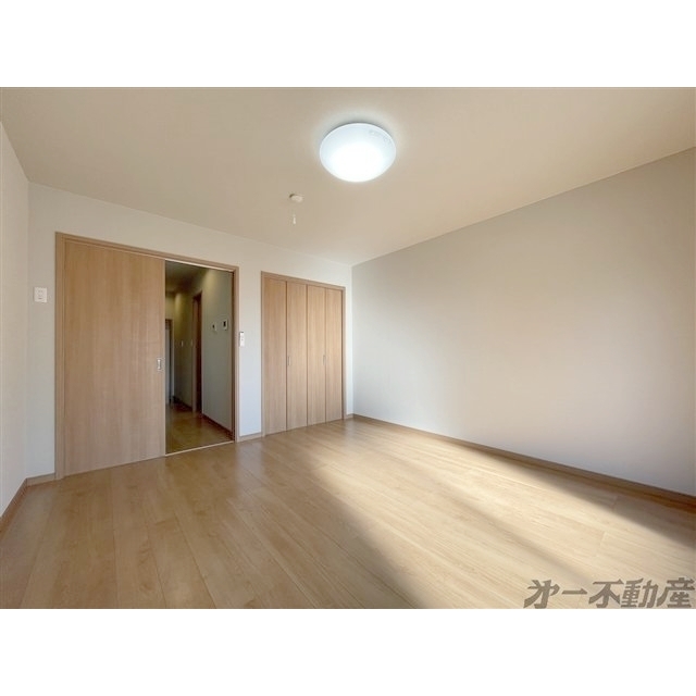 建物外観　洋室