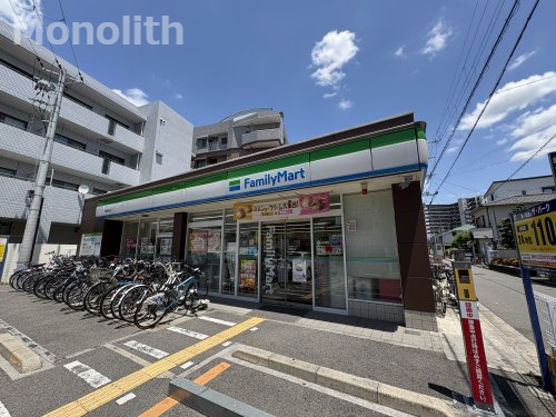 コンビニ　ファミリーマート 堺鳳東町店（コンビニ）まで450m