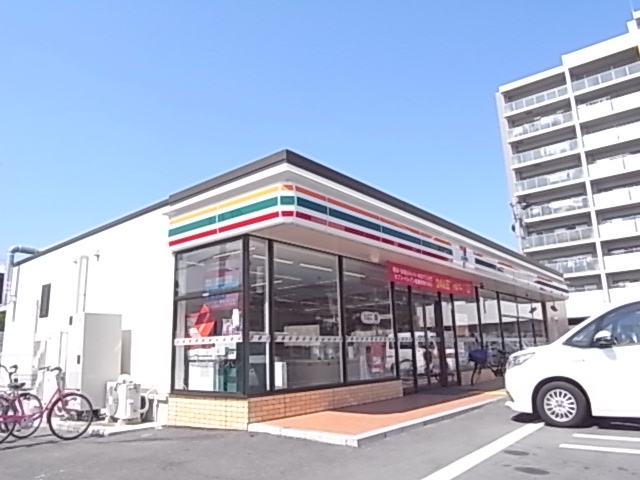 コンビニ　セブンイレブン 天理田井庄町店（コンビニ）まで144m
