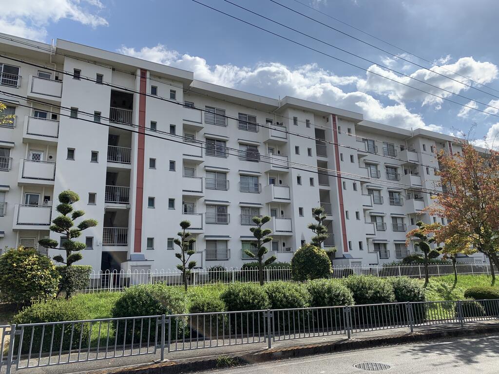 泉北茶山台第一次住宅6号棟