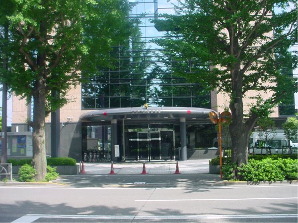 警察署・交番　高尾警察署（警察署・交番）まで852m