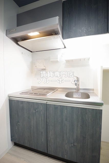キッチン　２口IHでお料理、お掃除楽々ですね！