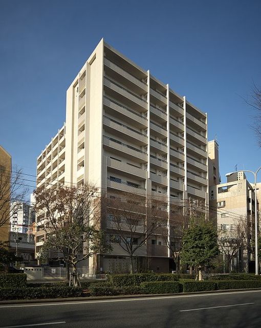 建物外観　日赤通り側より撮影した外観写真