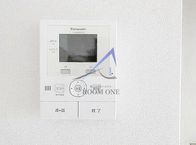 セキュリティ　モニター付きインターホンです。