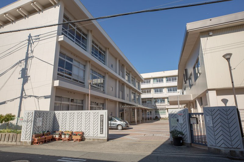 中学校　東光中学校（中学校）まで1206m