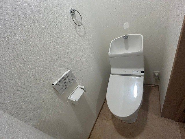 エレアージュ東姫路駅前のトイレ写真