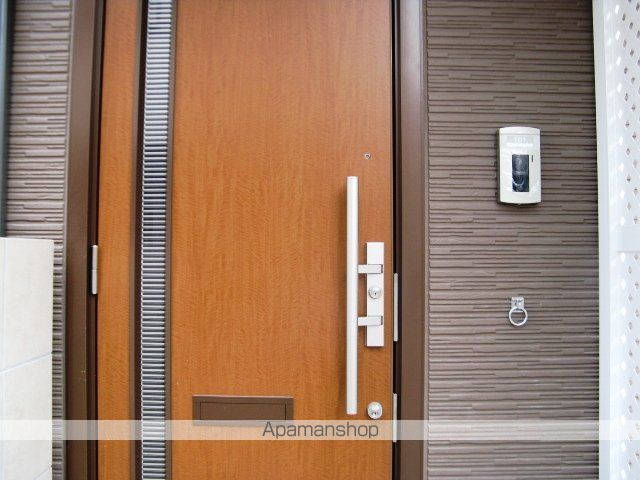 シャーメゾン福万寺の玄関写真