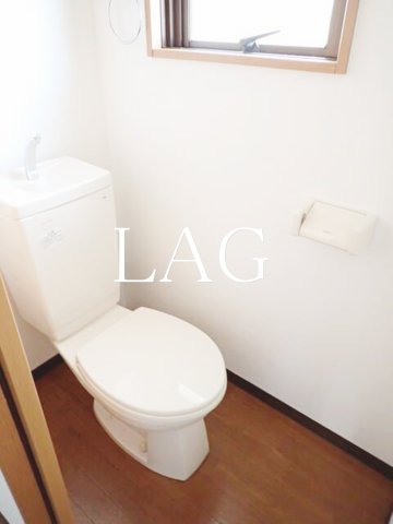 南勢堂ビルのトイレ写真