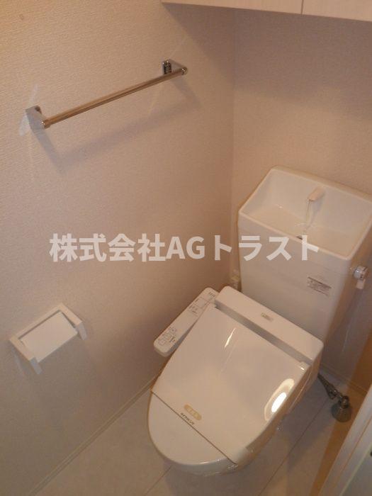 シャイン・カワナベのトイレ写真