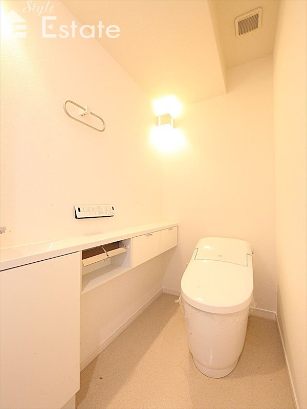 メルカーサ泉のトイレ写真