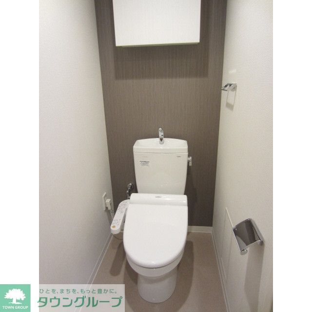 ＪＲ京浜東北線 磯子駅 徒歩3分 10階建 築14年のトイレ写真