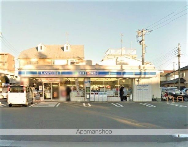 コンビニ　ローソン（コンビニ）まで82m