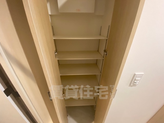 地下鉄鶴舞線 鶴舞駅 徒歩3分 12階建 築5年の内装写真