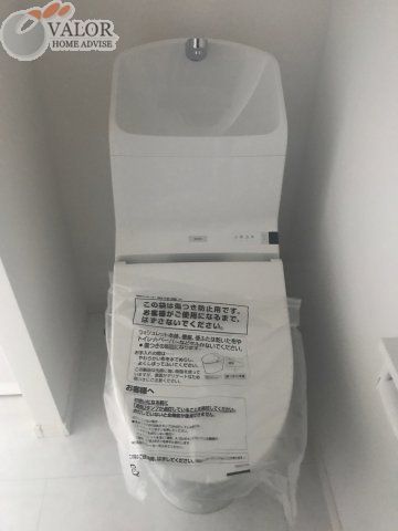 ＪＲ横浜線 大口駅 徒歩6分 3階建 築9年のトイレ写真