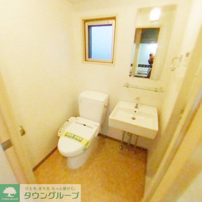 トイレ　サニタリールーム