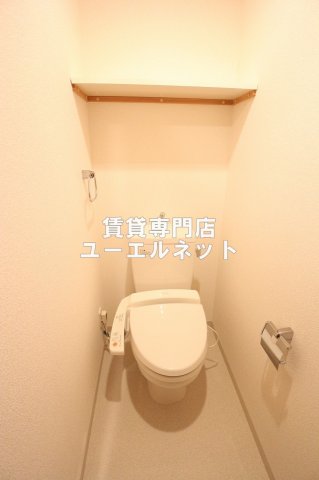 地下鉄御堂筋線 江坂駅 徒歩3分 12階建 築21年のトイレ写真