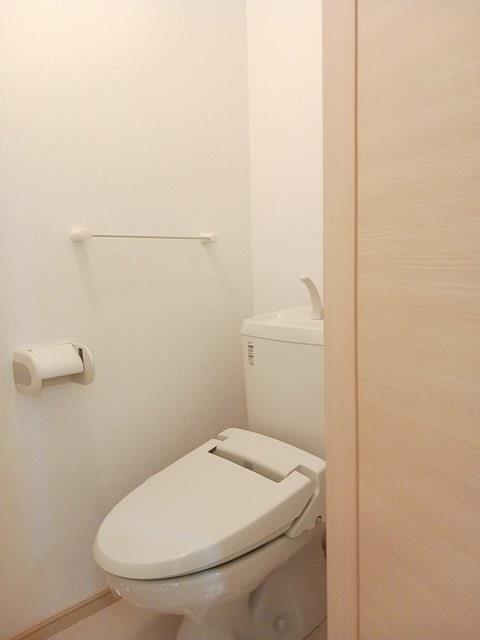 アクティフ長府IIのトイレ写真