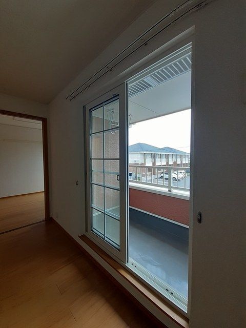 ＪＲ信越本線 亀田駅 徒歩6分 2階建 築21年の内装写真