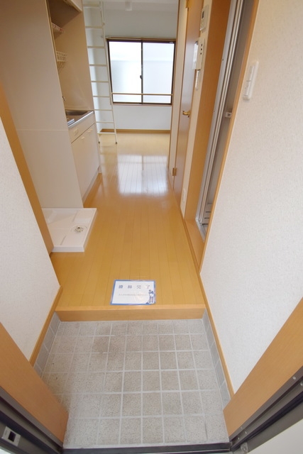 グルクスハイムIIの玄関写真