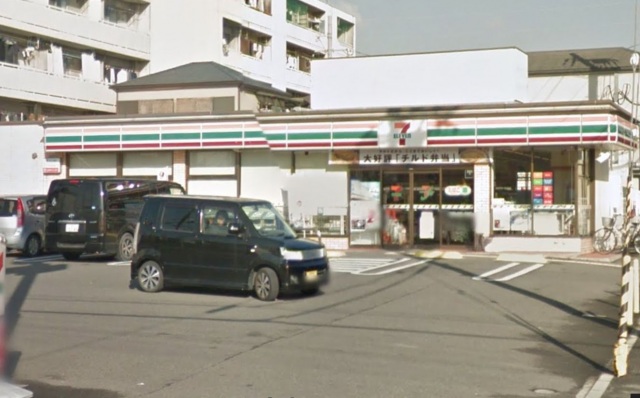 コンビニ　セブンイレブン茨木五十鈴町店（コンビニ）まで296m