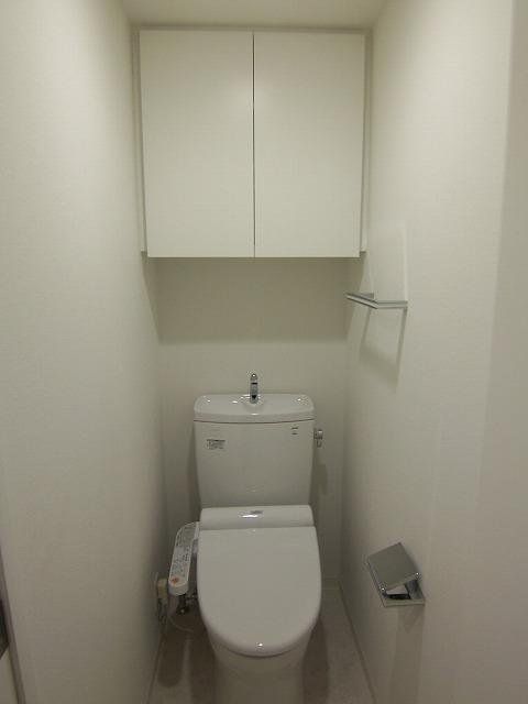 PREMIUM CUBE目黒東山♯moのトイレ写真