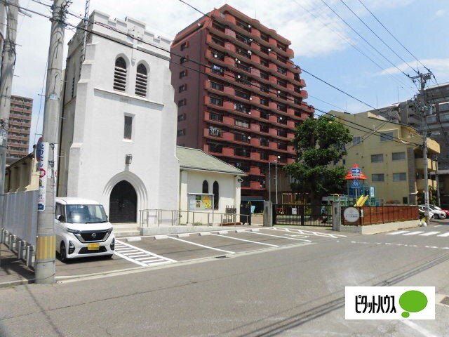 幼稚園・保育園　仁王幼稚園（幼稚園・保育園）まで253m
