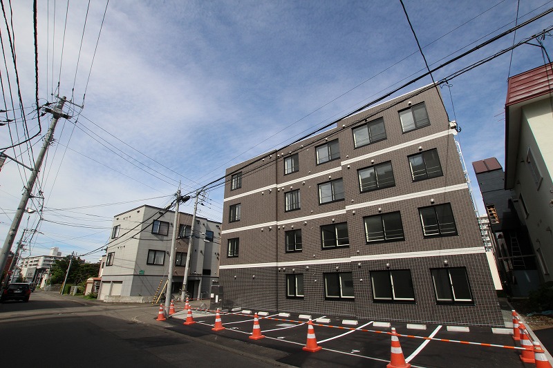 地下鉄東豊線 豊平公園駅 徒歩6分 築10年