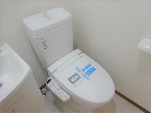 カーサブランカ杉田の居間写真