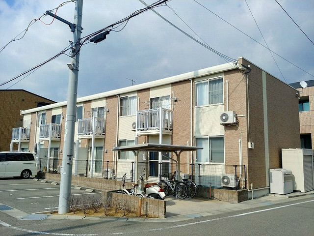 レオネクストわかばの外観写真