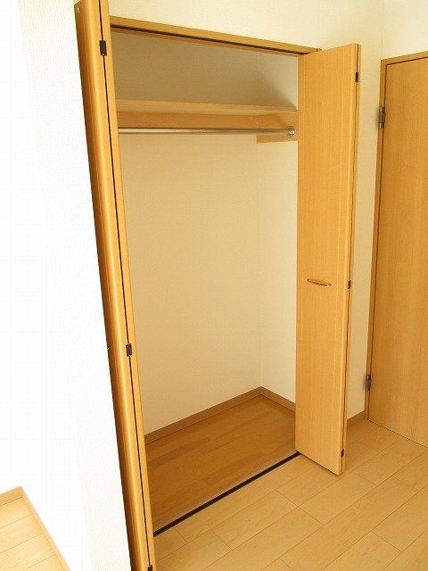 雨田ロイヤルパレスビルの内装写真
