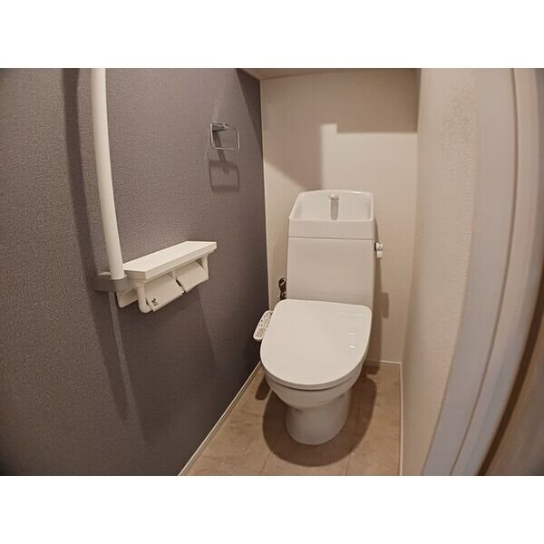 ANIMARE Fのトイレ写真