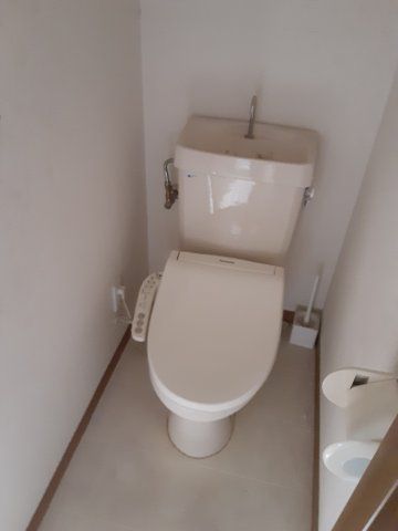 ヴィレッヂ七栄のトイレ写真