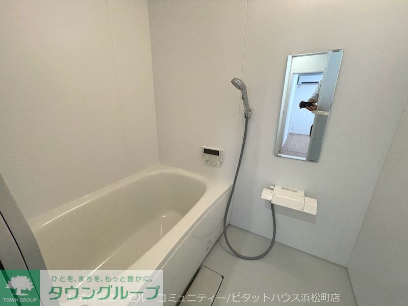 バス・シャワールーム　バス