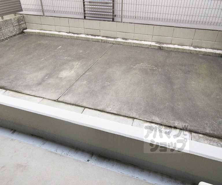 バルコニー　庭があります！