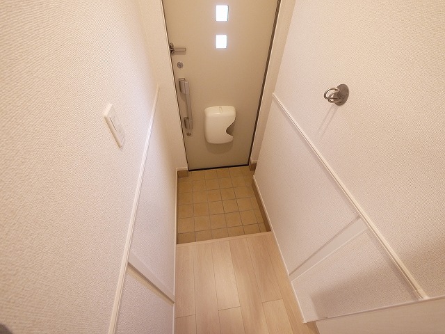 メゾンクレールの玄関写真