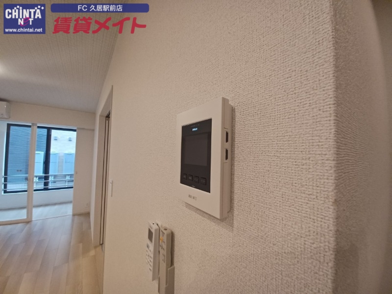 セキュリティ　同型参考写真