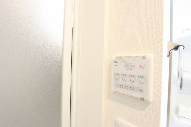 その他設備　忙しい方に便利な浴室乾燥機です