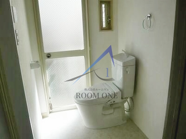 B・L・Tsixのトイレ写真