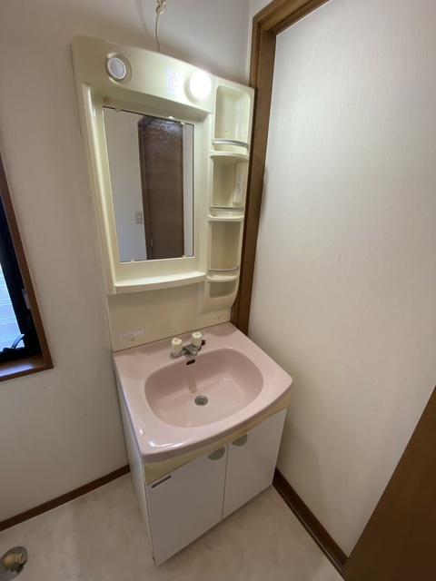 洗面設備　準備が捗る独立タイプ。