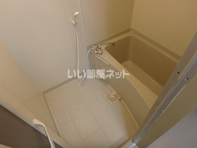 エミネンス加茂川の風呂写真
