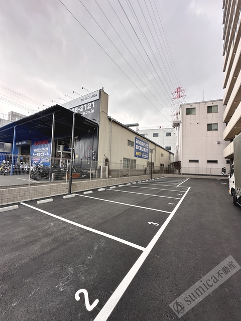 駐車場　駐車場もゆったりと完備しております！