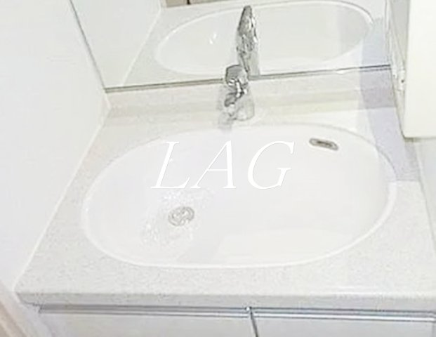 洗面設備　洗面台です。