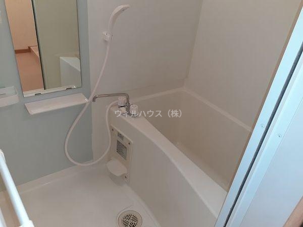バス・シャワールーム　キレイな浴室！