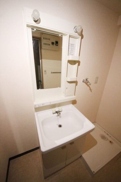 洗面設備　同シリーズ