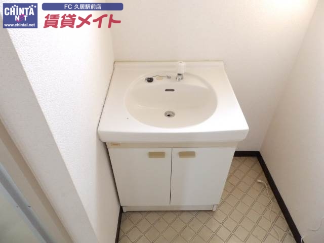洗面設備　独立洗面台