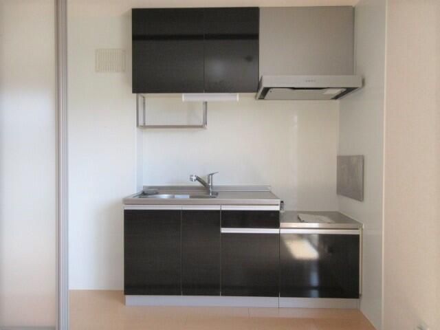 キッチン　写真は別の部屋のものです。