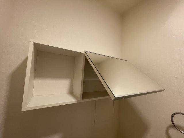 収納　トイレ上部収納
