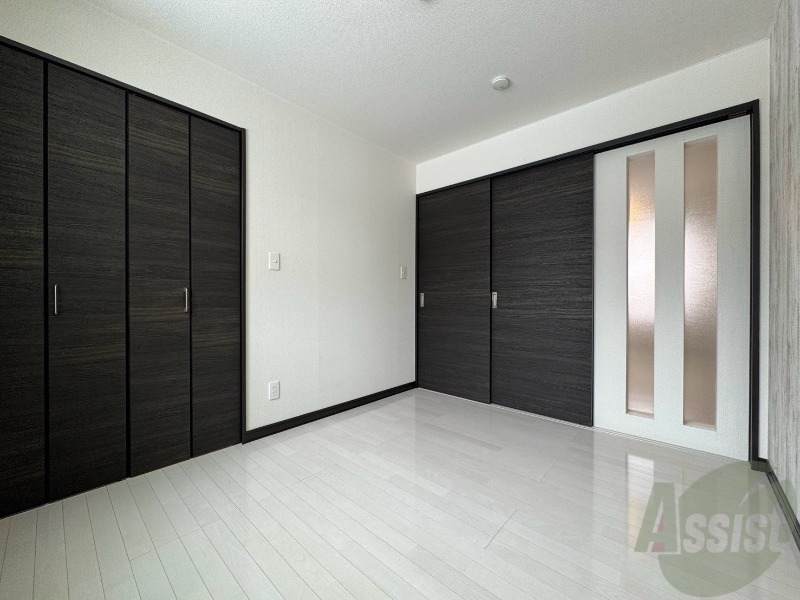 その他部屋・スペース　寝室は建具で仕切られているので、寝室の空間を作れますね！