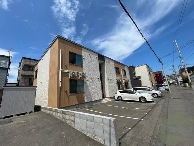 建物外観　札幌市北区北２９条西「リシェス新川」
