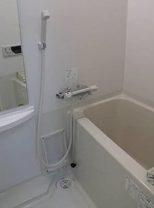 バス・シャワールーム　別のお部屋の室内写真になります。